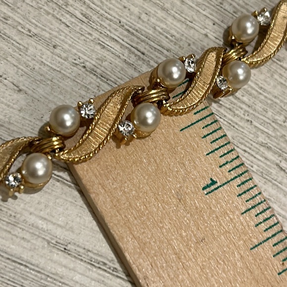 Vintage Trifari Pearl Gold Necklace. 1950’s - Picture 13 of 16